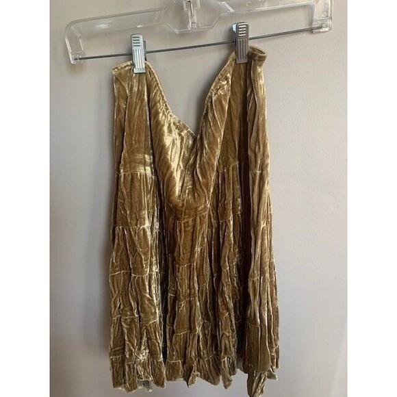 CACHE Crushed Velvet Tiered Ruffle Skirt Gold Womens Size 8 Whimsy Goth - Picture 3 of 15
